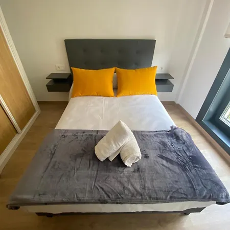 Luisa * Σαντιάγο ντε Κομποστέλα